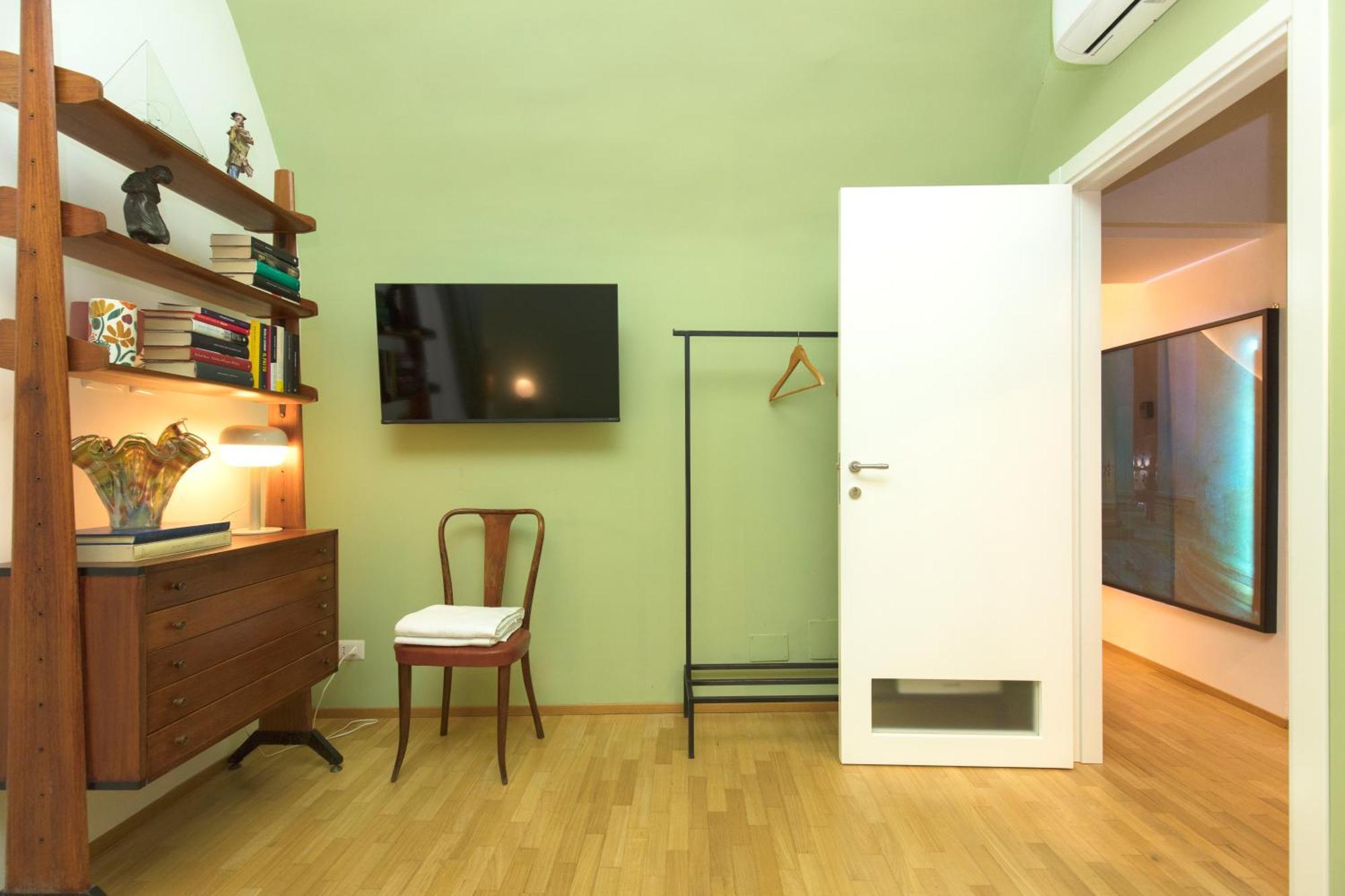A Casa Nostra * Napoli